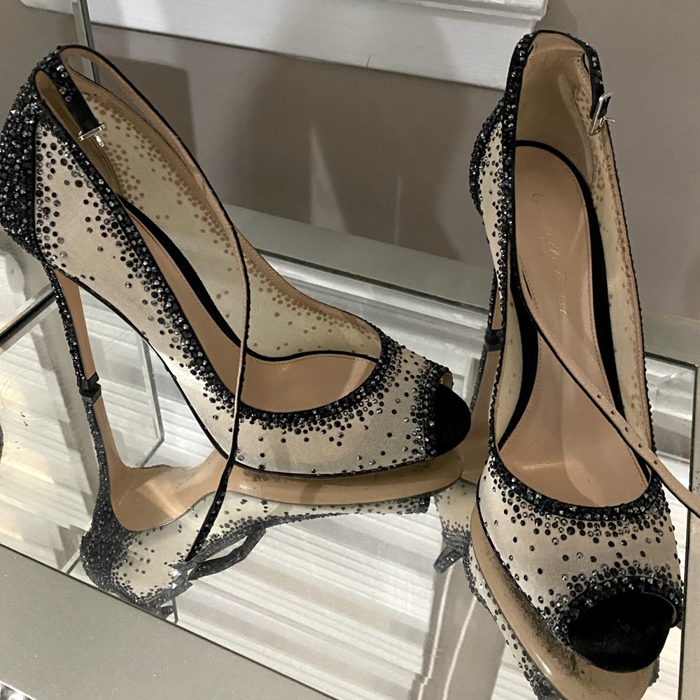 Rossi heels
